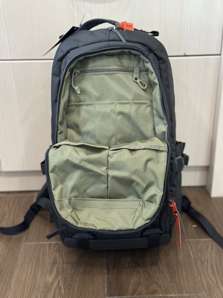 Рюкзак 5.11 tactical LVC18 backpack 2.0 30L, колір iron grey. Новий!