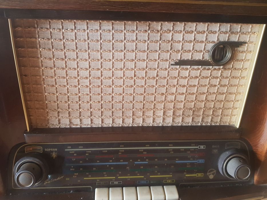 Radio antigo decoração