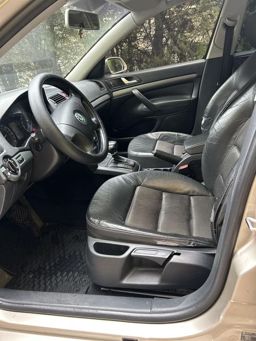 Продам Skoda Octavia A5 автомат