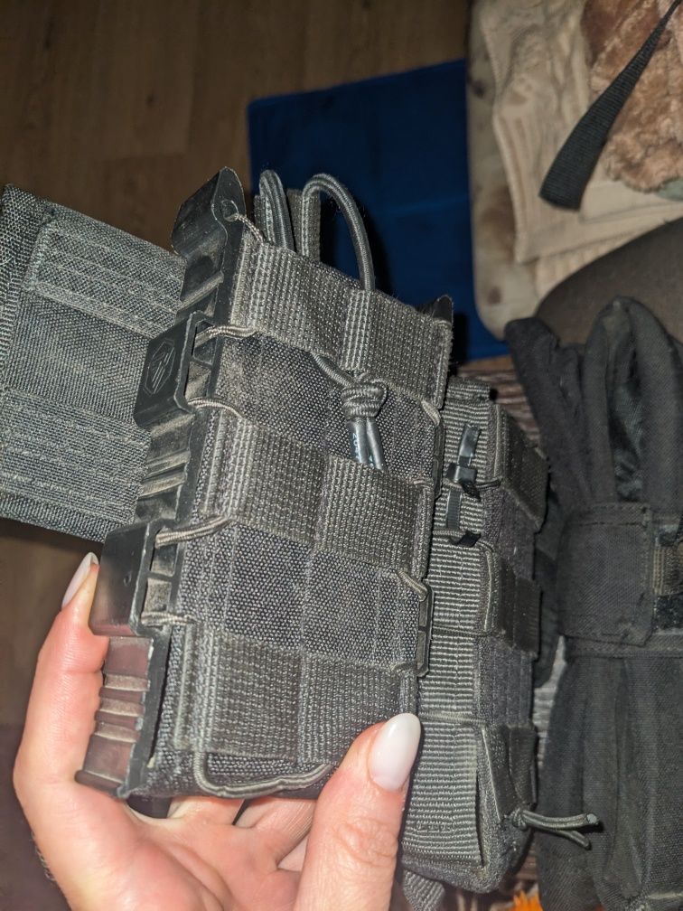 Продам підсумки під АК, сумку скиду, аптечка типу IFAK