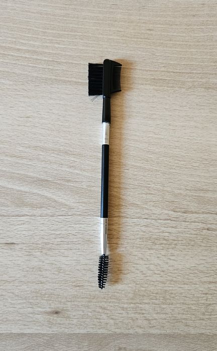 Szczoteczka do brwi i rzęs 3 w 1
