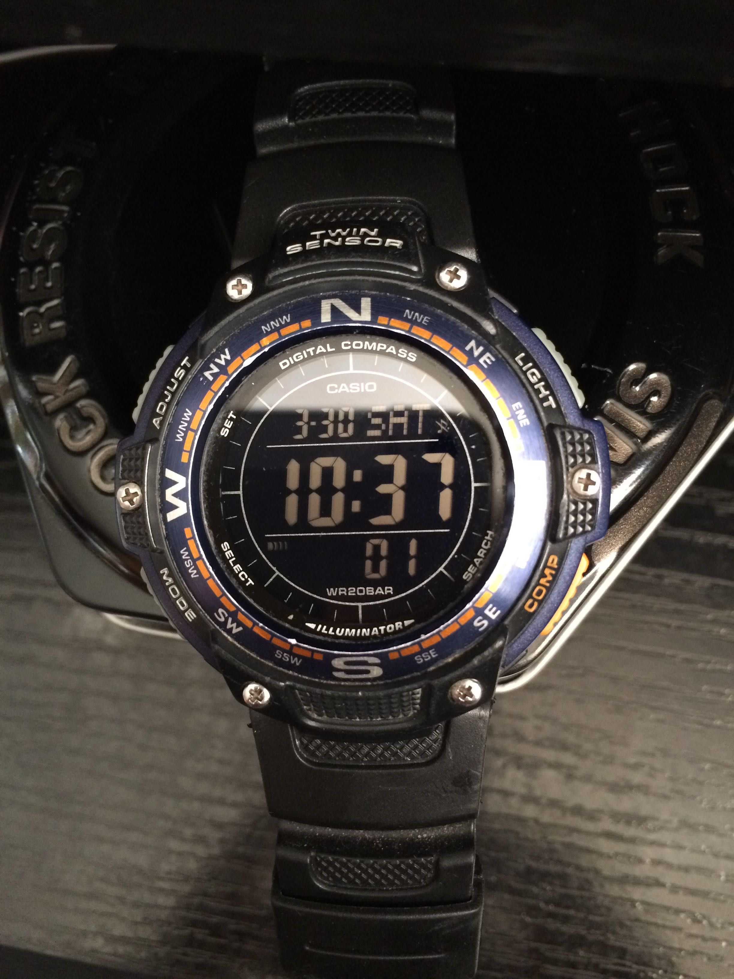 Casio sgw-100  5 alarms world time