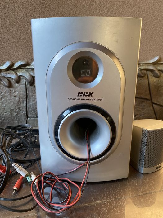 Сабвуфер BBK DK1005S