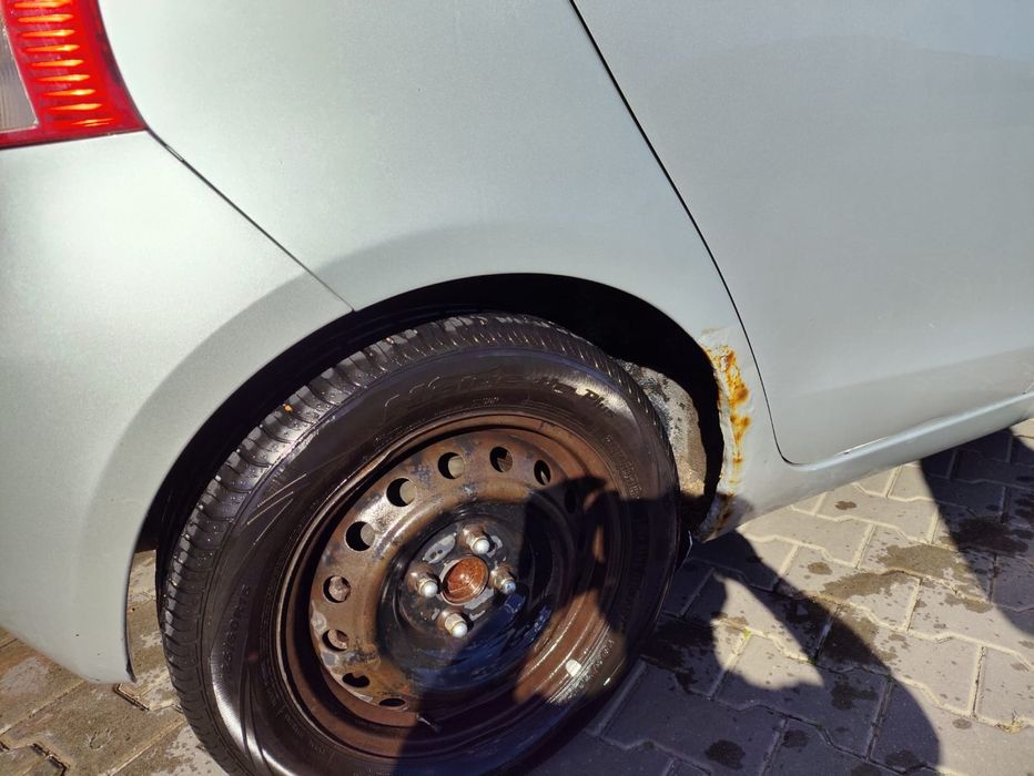 Toyota Yaris 2006r