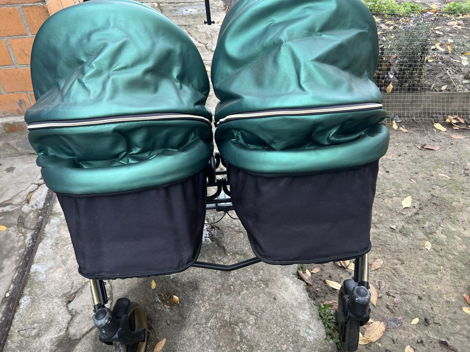 Коляска для двійні junama diamond 3в1