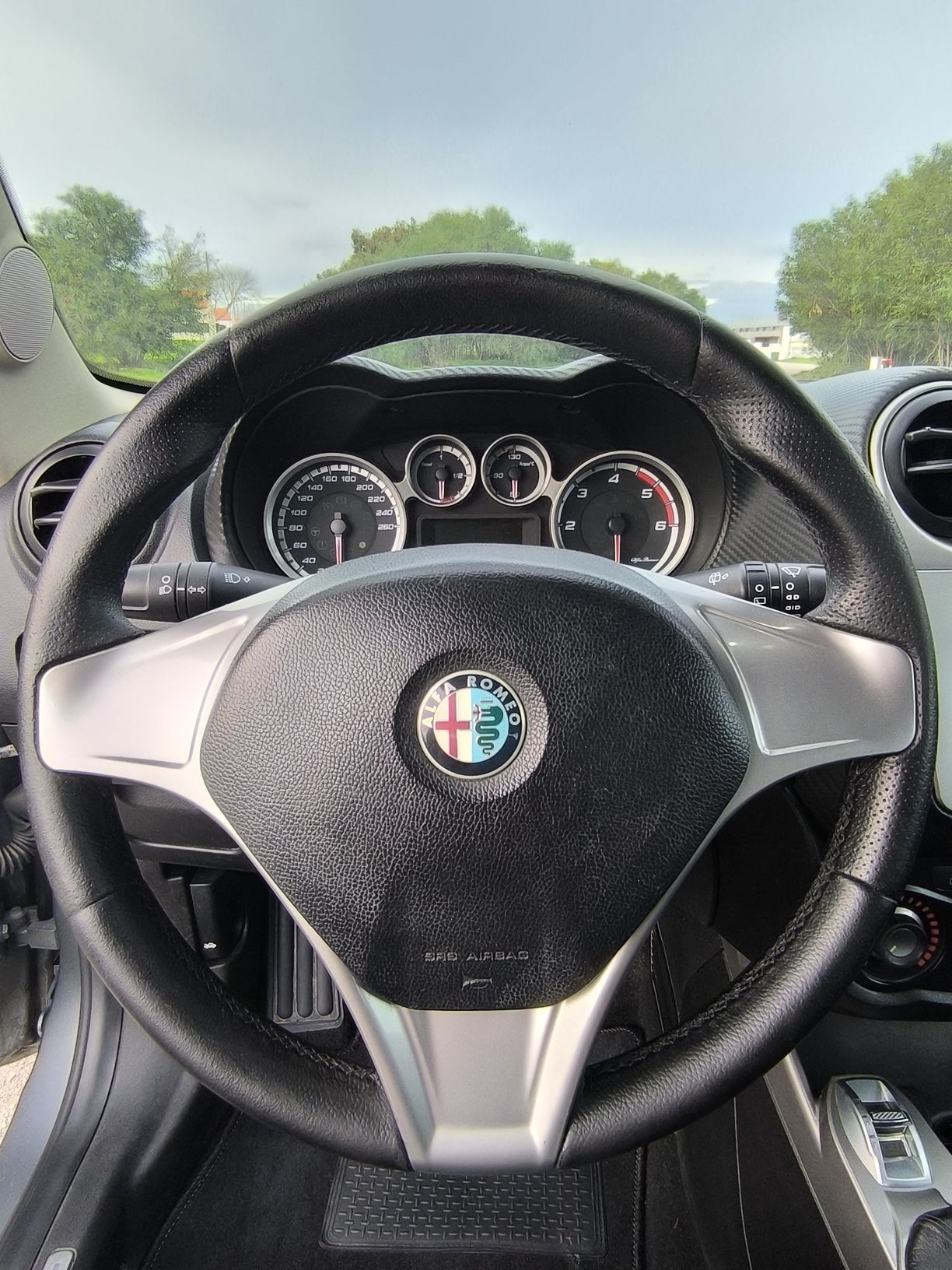Alfa Romeo Mito 955 1.6 JTDm Distinctive - TROCO