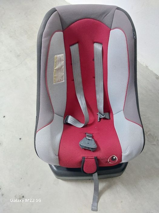 cadeira de criança usada
