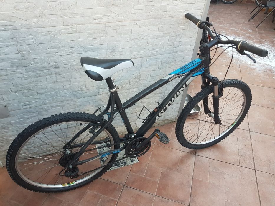 Bicicleta de adulto roda 26 rockrider tudo a funcionar