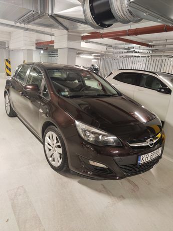 Opel Astra J 2015, 1.6 benzyna + lpg, przebieg 148kkm