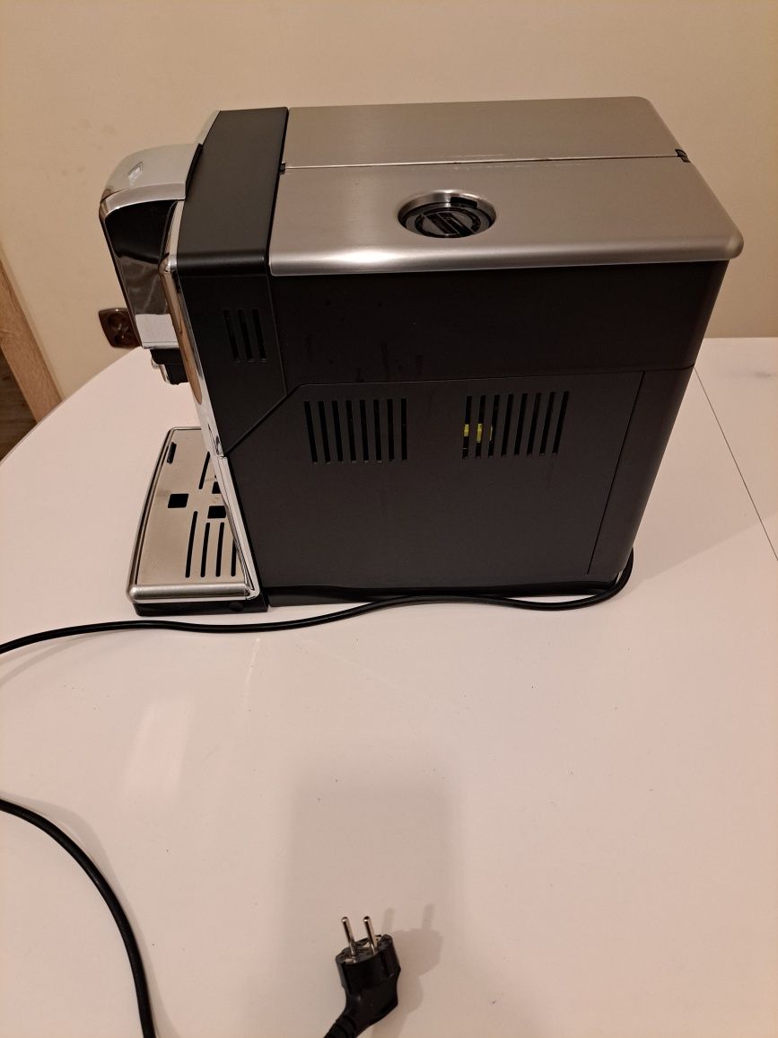 Ekspres ciśnieniowy Philips Saeco Incanto Deluxe