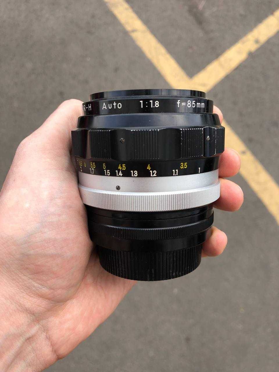 Обєктив Nikkor-H 85mm f1.8 Non-Ai Nippon Kogaku