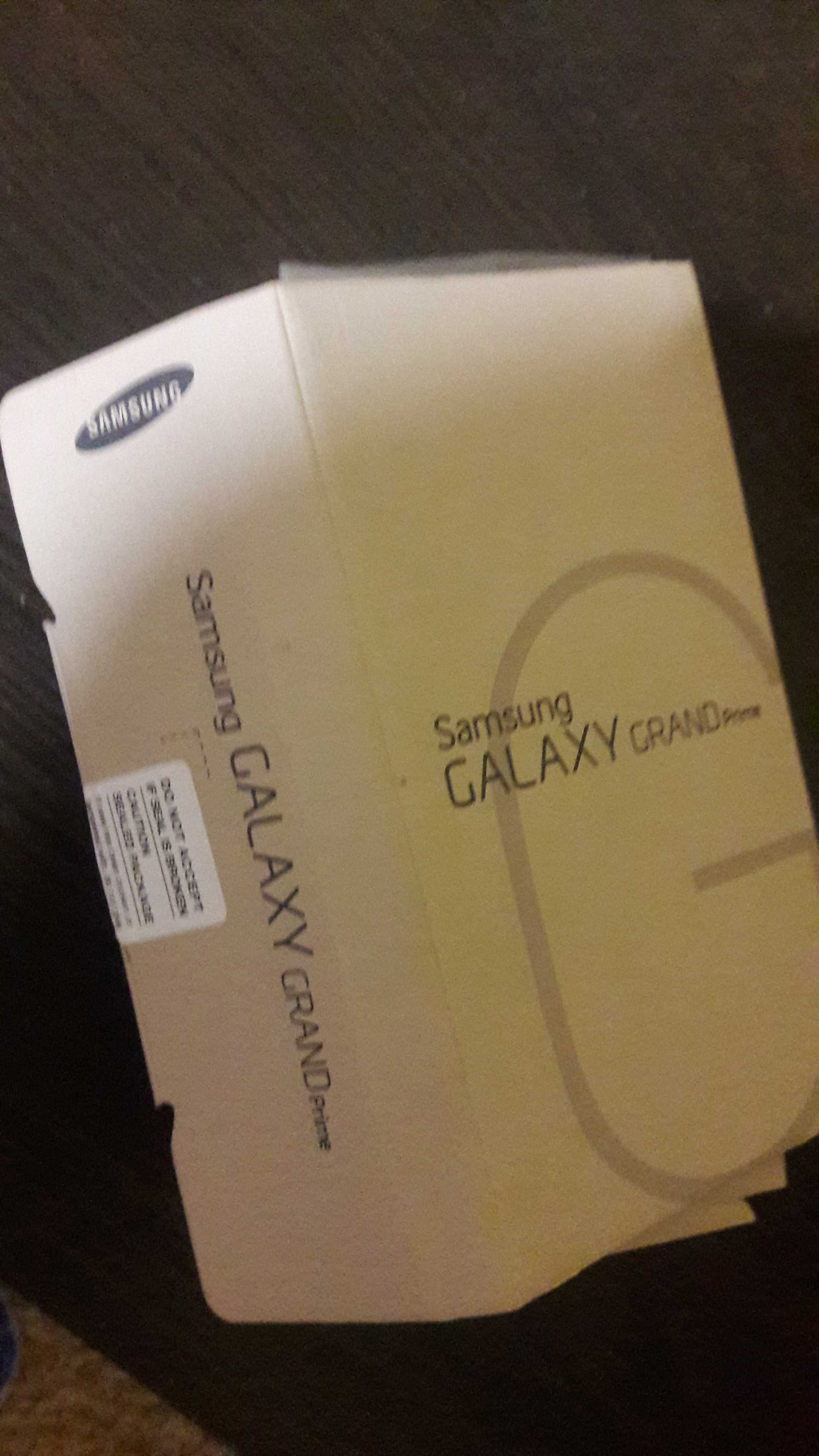Телефон самсунг Samsung Galaxy Grand prime