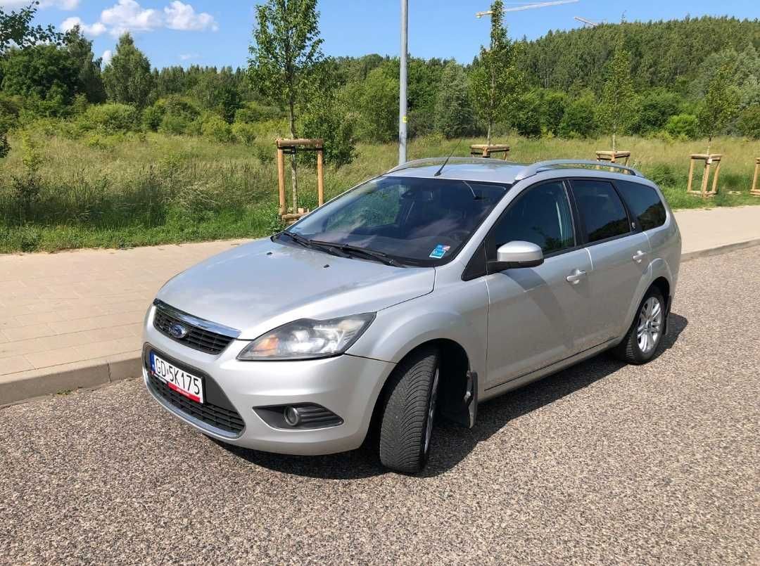 Ford Focus MK2 GHIA 2009r