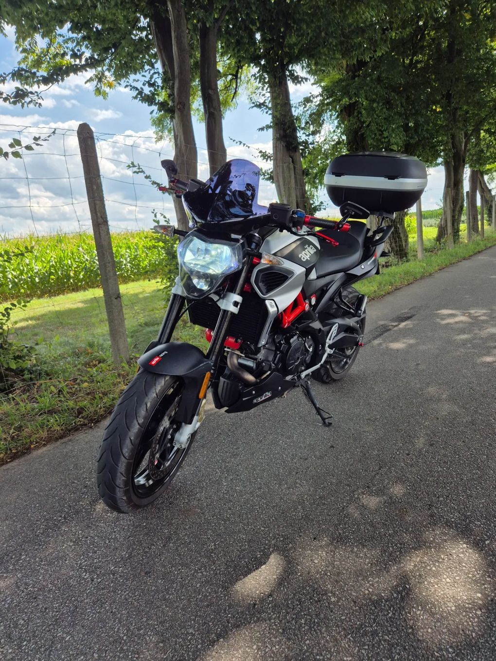 Aprilia Shiver Aprilia Shiver 900 na kat. A2 35KW
