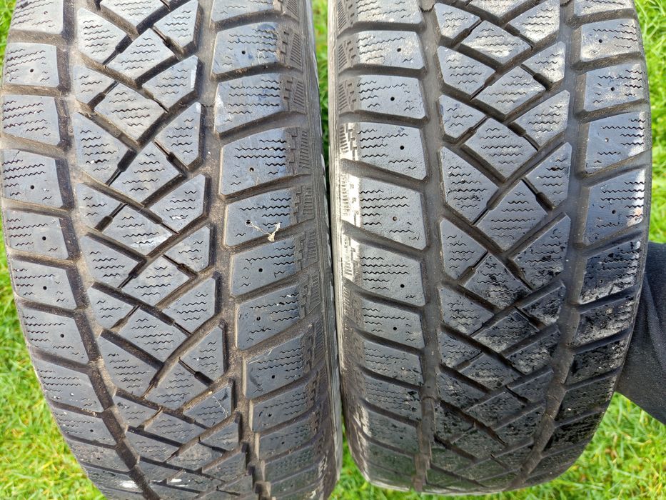 Dwie Opony zimowe Dunlop 205/65R16 Typu C