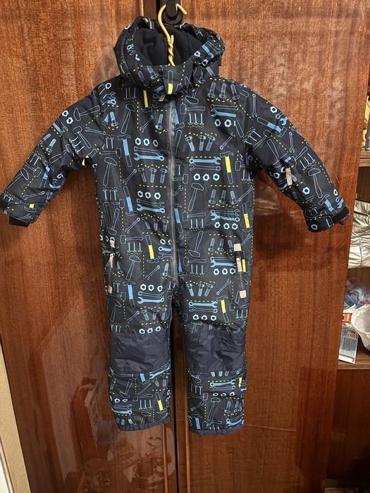 Зимовий комбінезон