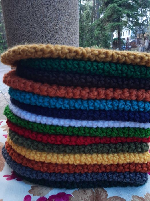 Czapki  z wełny i merynosów