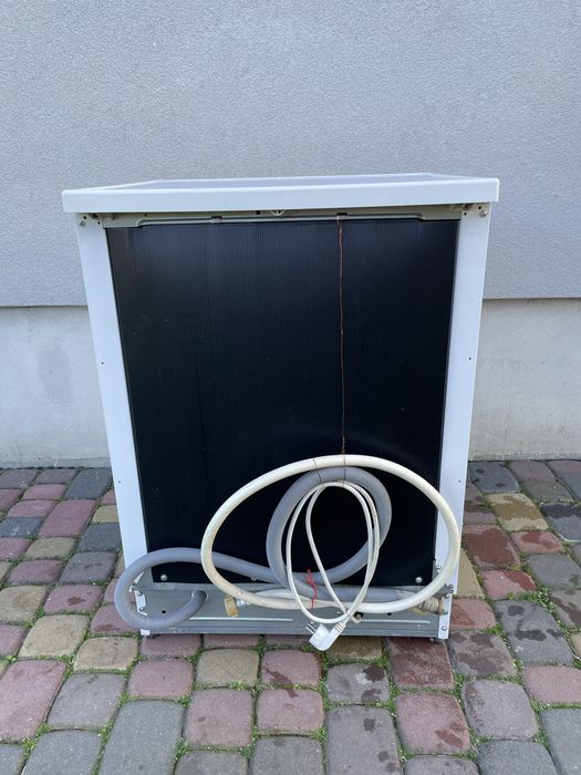 Посудомийна машина