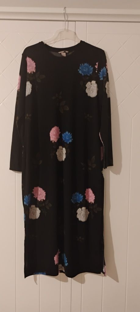 Śliczna sukienka H&M 42/44
