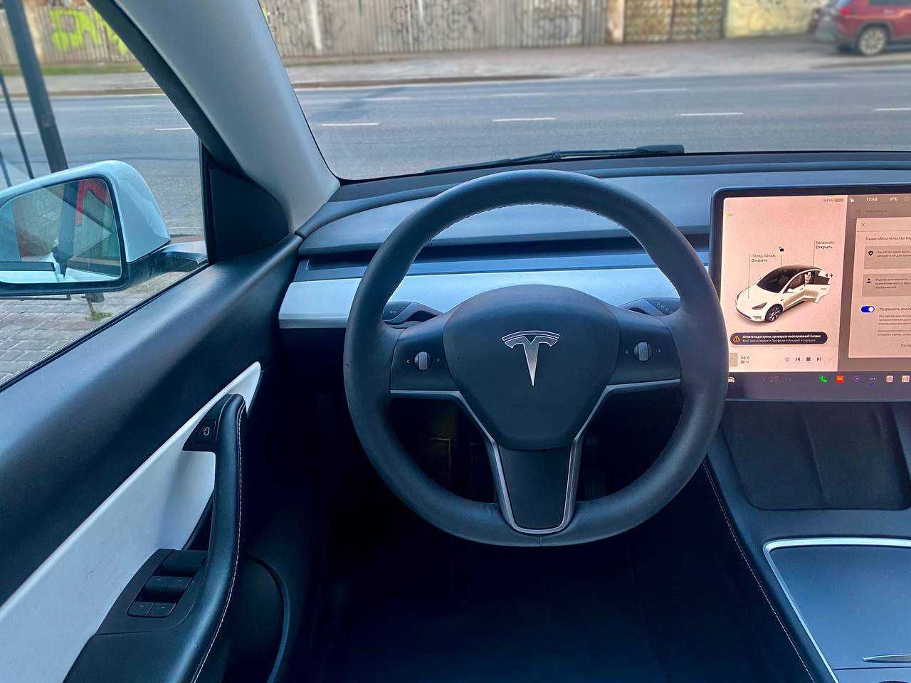 Електромобіль Tesla Model Y 2022 Long Reage Dual motor 82 кВт 545 км