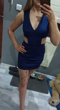 Granatowa sukienka z wyciętymi bokami xs/s niebieska mini 34/36