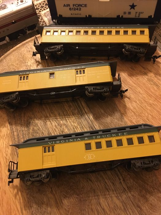 Wagoniki osobowe i towarowe