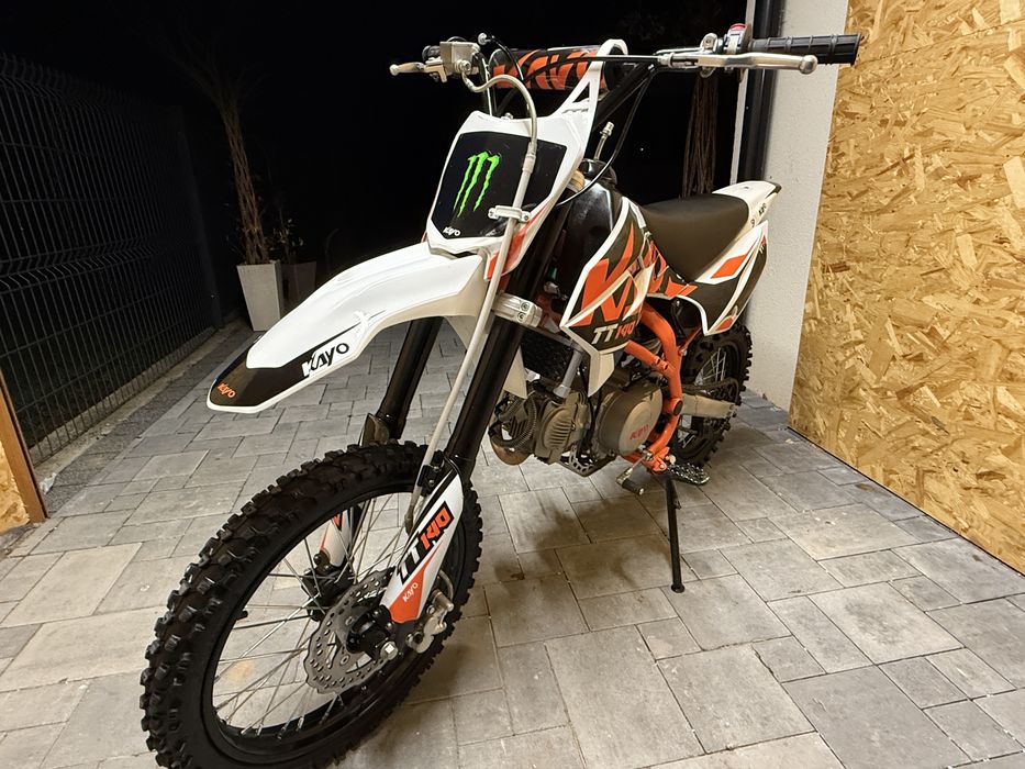 Kayo 140tt w idealnym stanie technicznym i wizualnym.