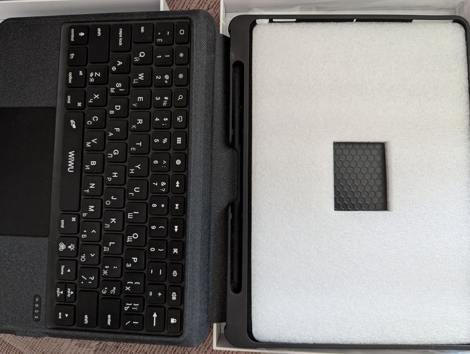 Чехол - клавиатура Wiwu magic touch для ipad 10.2, 10.5