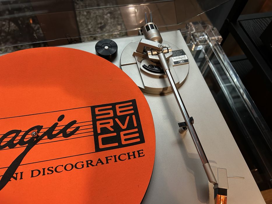 Gira discos Technics SL-B200 em excelente estado e agulha nova