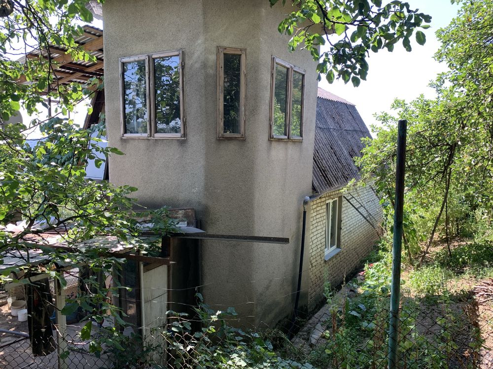 Дачний будинок, дача