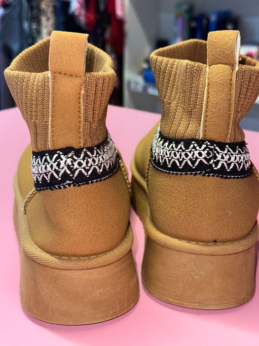 Уггі зимові чобітки 36 розмір Ugg