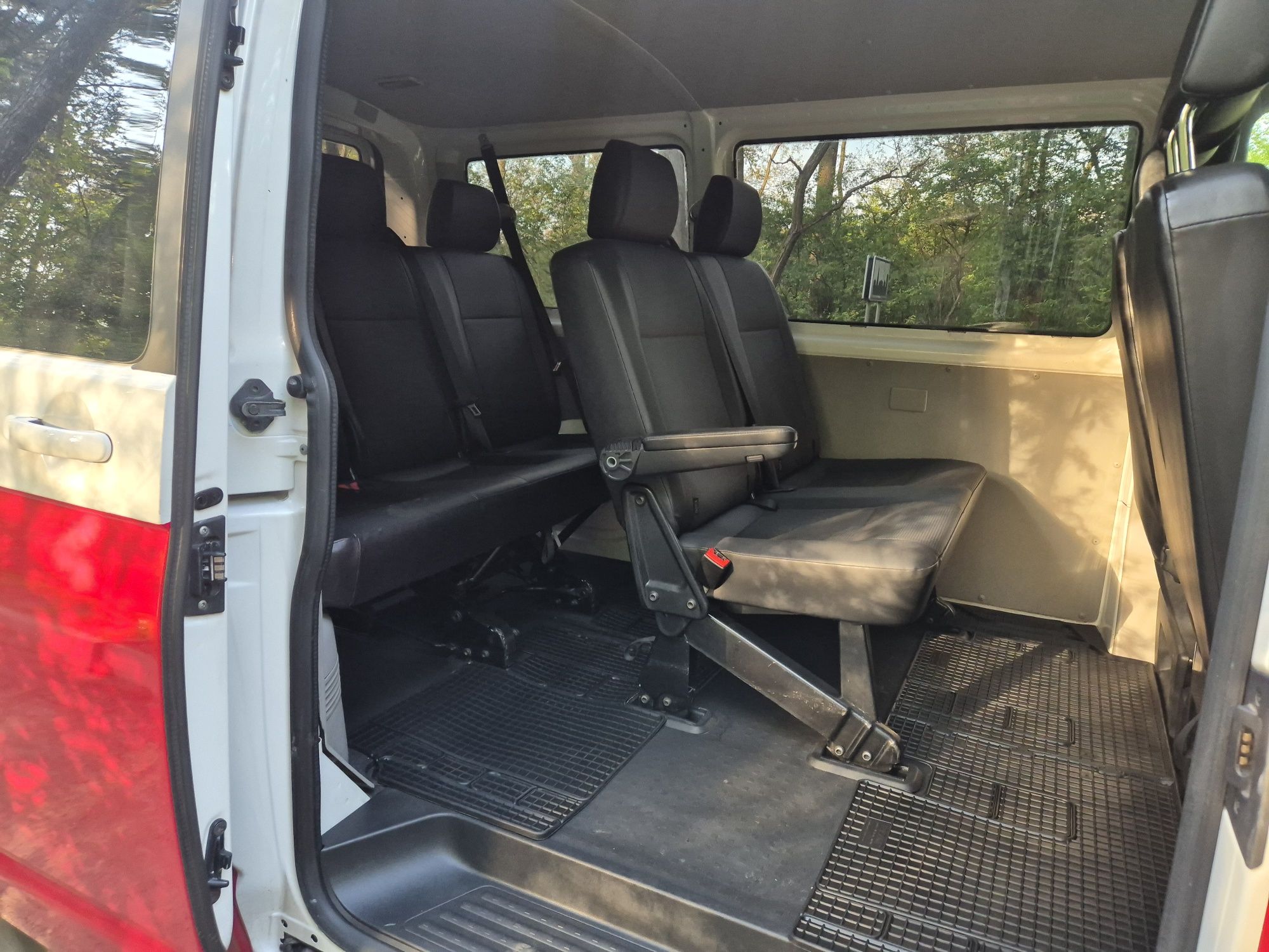 Volkswagen T6 8 osobowy 2.0Ts i 150KM Alu 19 Faktura vat 23%