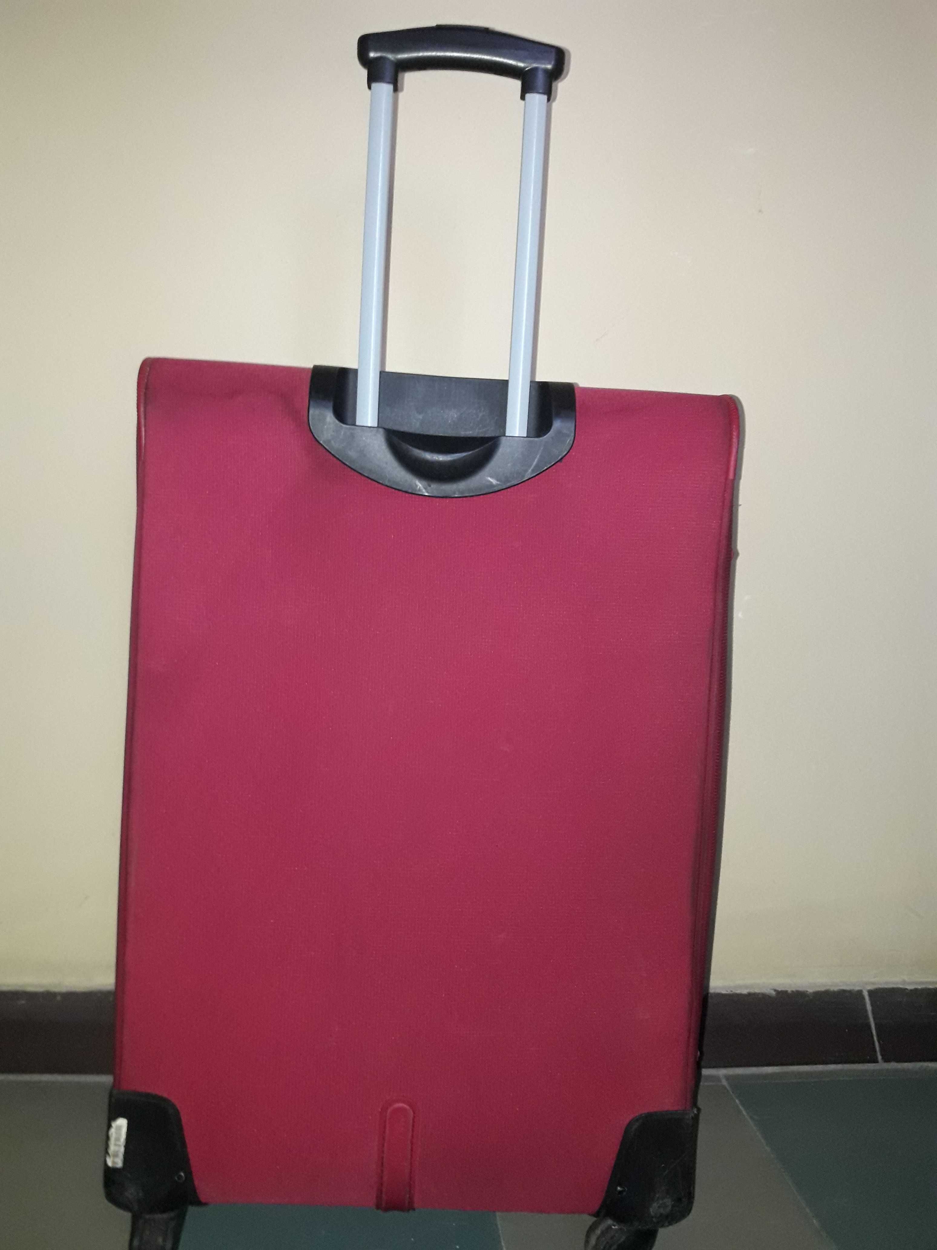 Большая дорожная сумка-чемодан на колесах American Tourister (103л)