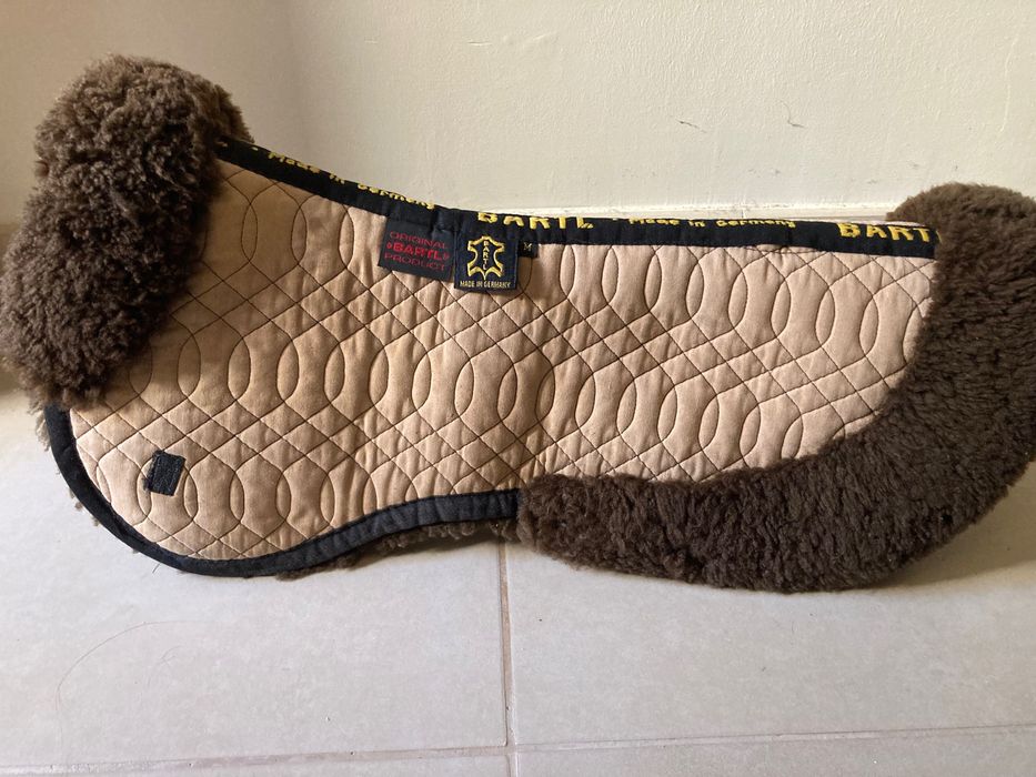 Manta de lana Bartl (Sheepskin) para caballo