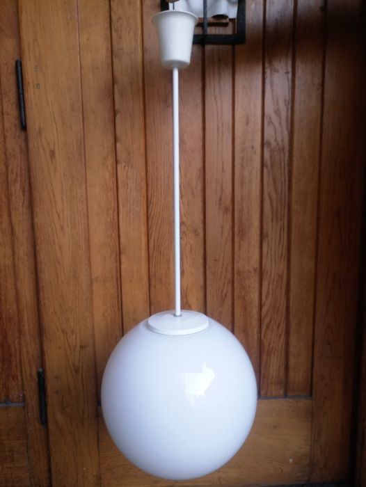 lampa szklana kula 30 cm- wiele egzemplarzy ( sztuk).   Czytaj   tekst