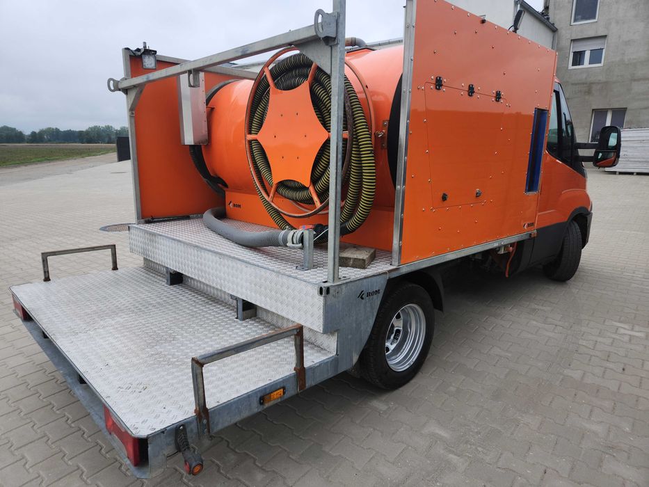 Samochód asenizacyjny Iveco