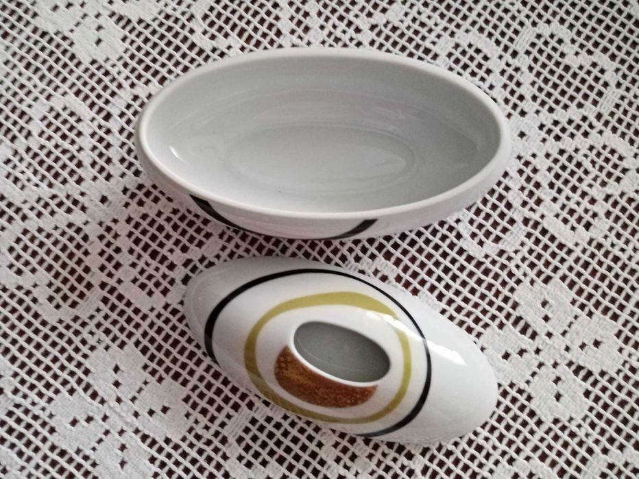 VENDO CAIXA VISTA ALEGRE - oval com tampa - nova - 10 €