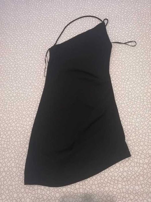 Vestido curto assimétrico tamanho XS