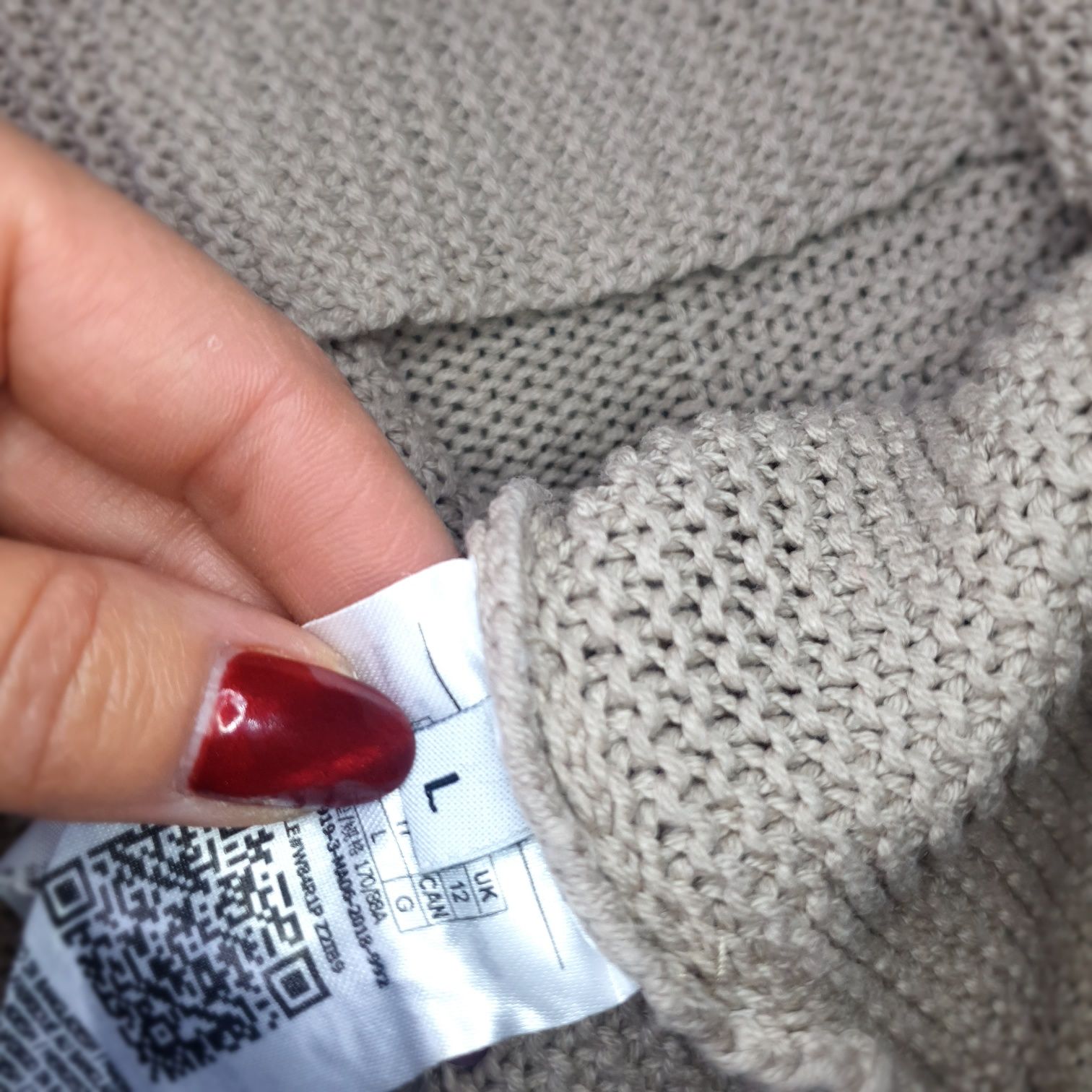 Sweter swetr r.L/40 Guess ozdobne rękawy dekolt przeszycia premium des