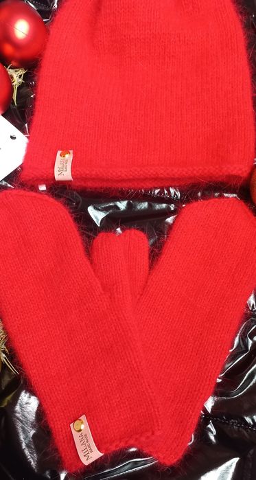 Шапочка і рукавички пухнасті , комплект