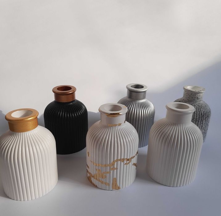 Гіпсова ваза для сухоцвітів