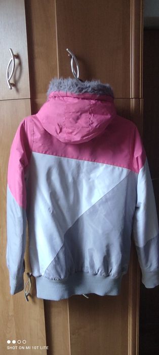 Kurtka damska rozm . M