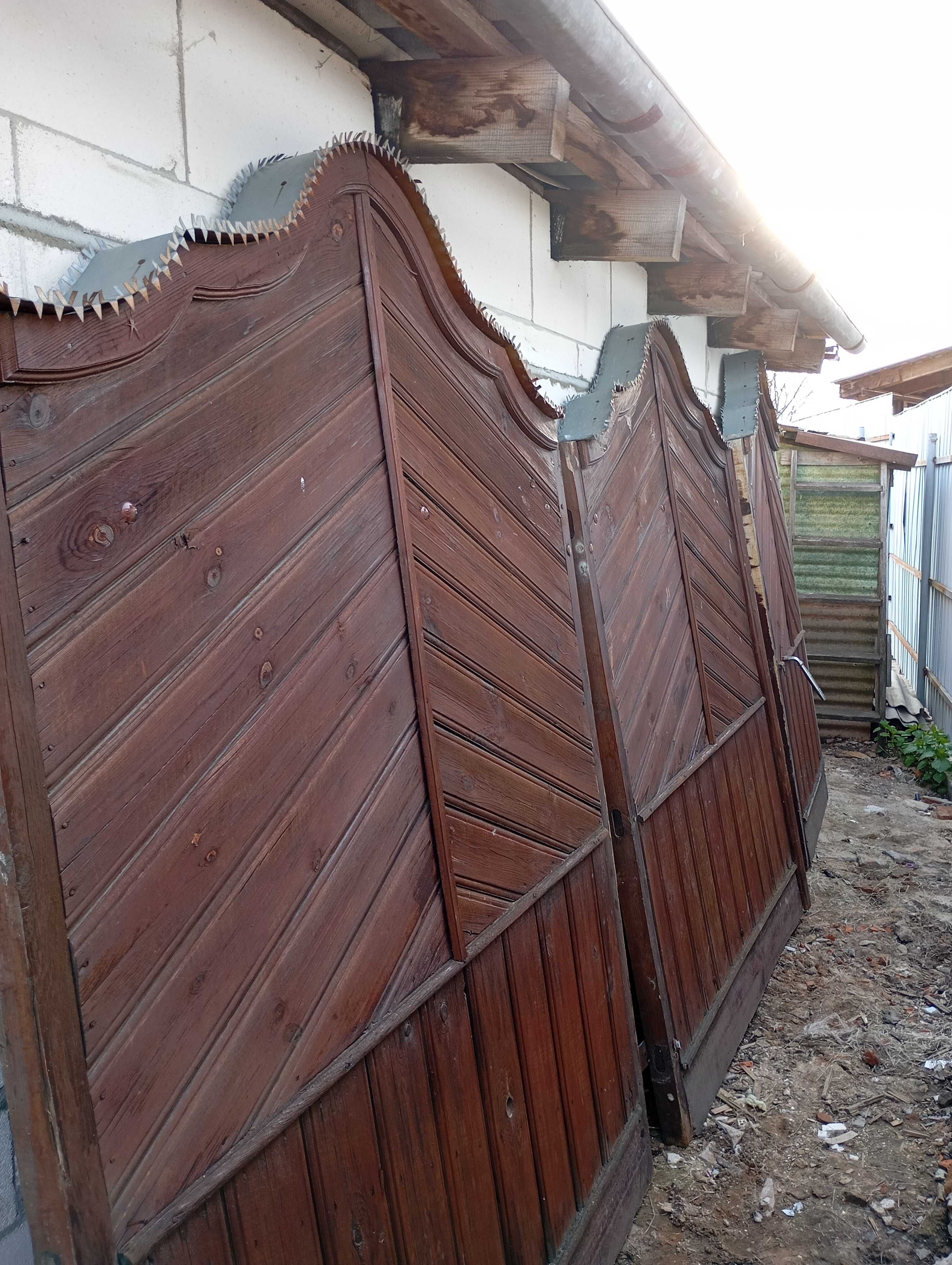 Ворота з каліткою розпашні