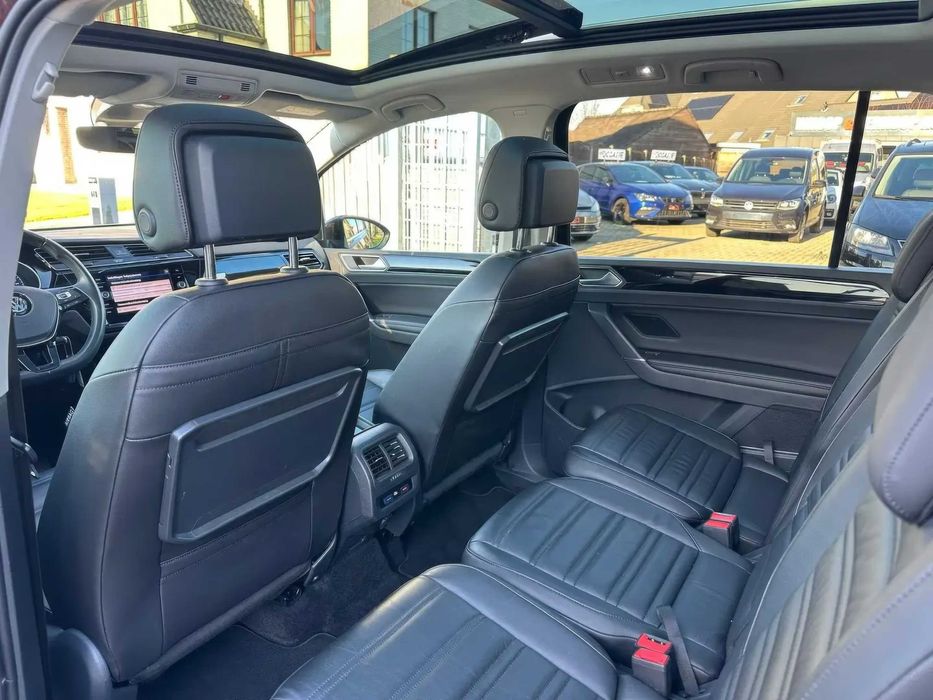 Volkswagen Touran      2019