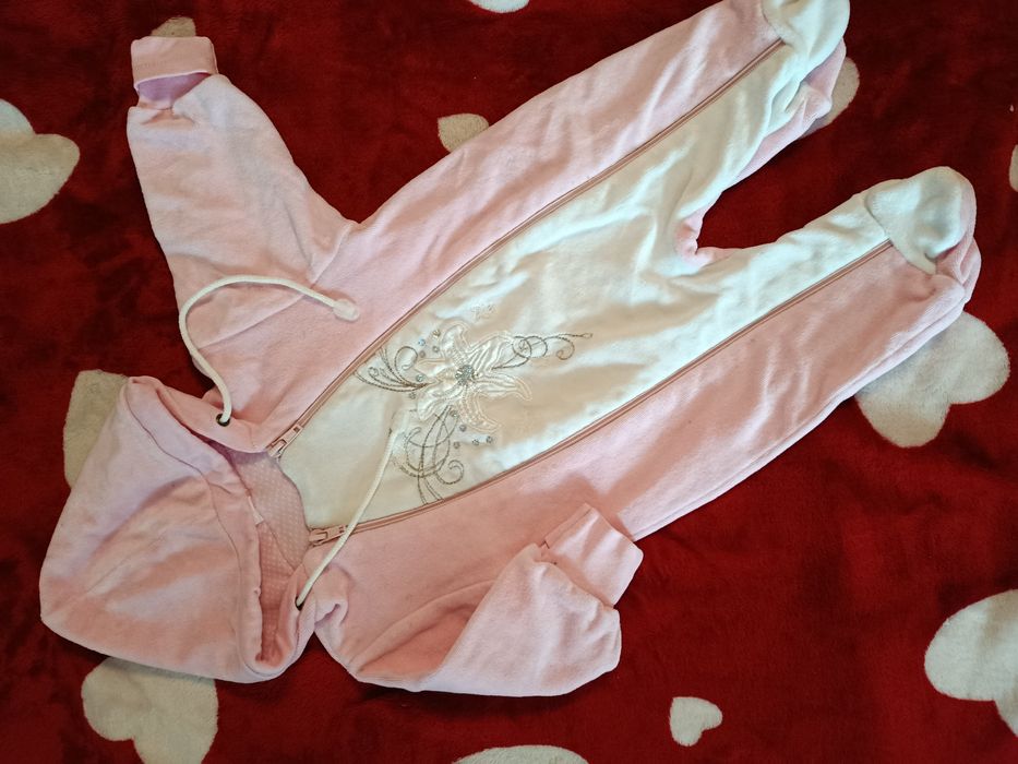 Дитячі речі  на дівчинку та хлопчика 0-3-6