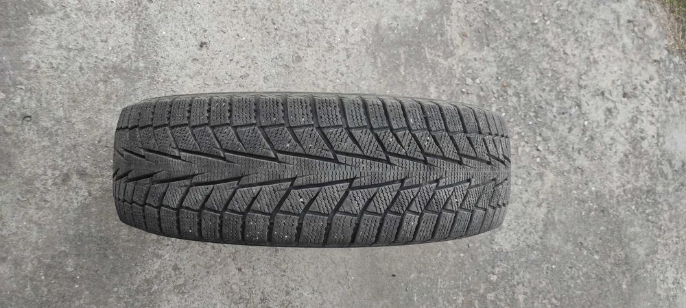 Зимняя б/у резина, Корея, Hankook Winter I*Cept IZ2 185/65/15