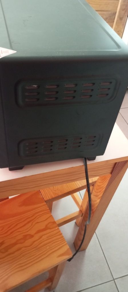 MINI FORNO ELECTRONIA TG19B3 Capacidade 19 Lt, Potência 1280