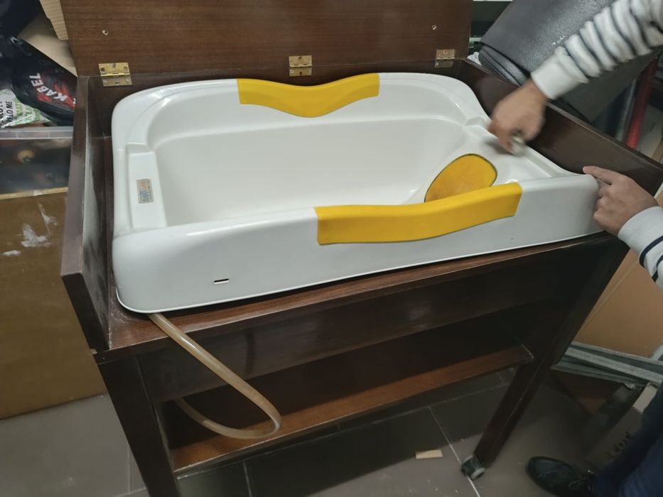 Muda fralda e banheira bebe