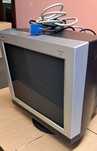 Monitor antigo a cores na Marca Viewsonic E92f+