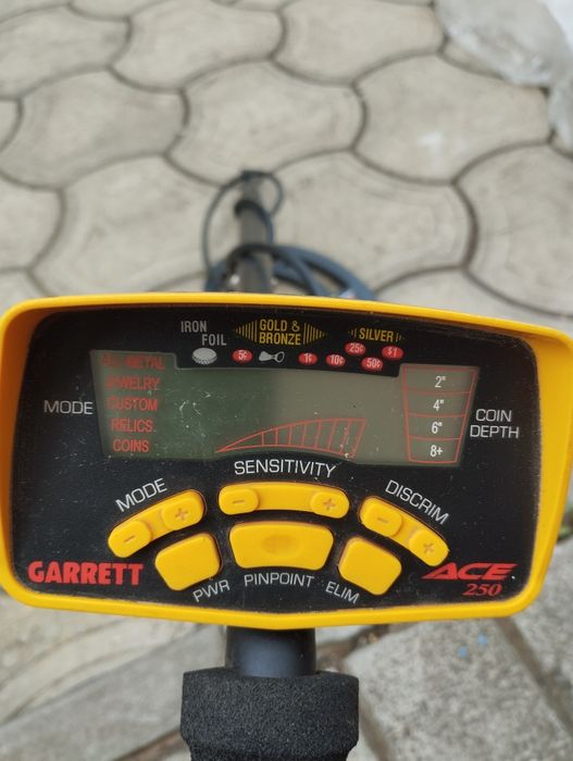 Металлоискатель GARRETT  ACE 250 б.у.
